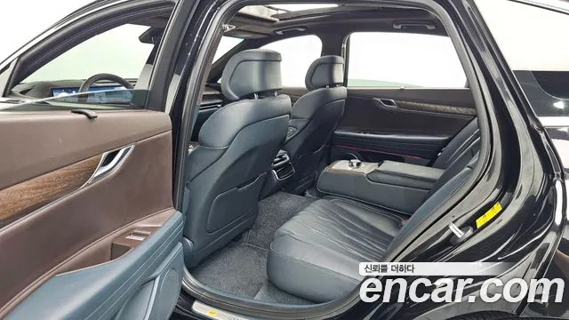 Genesis G80 Бензин 2.5 турбо AWD — Фото автомобиля 11