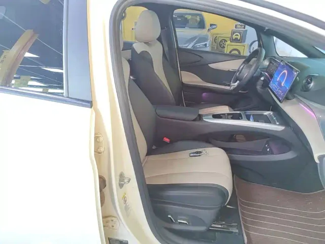 BYD Dolphin — Фото автомобиля 24