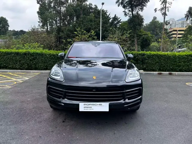 Porsche Cayenne — Фото автомобиля 2