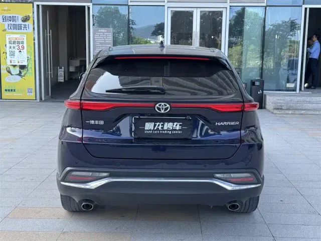 Toyota Harrier — Фото автомобиля 8