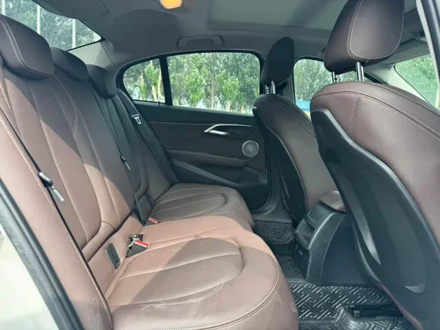 BMW 1 Series — Фото автомобиля 15