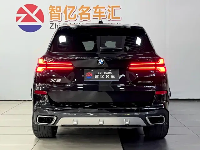 BMW X5 — Фото автомобиля 11