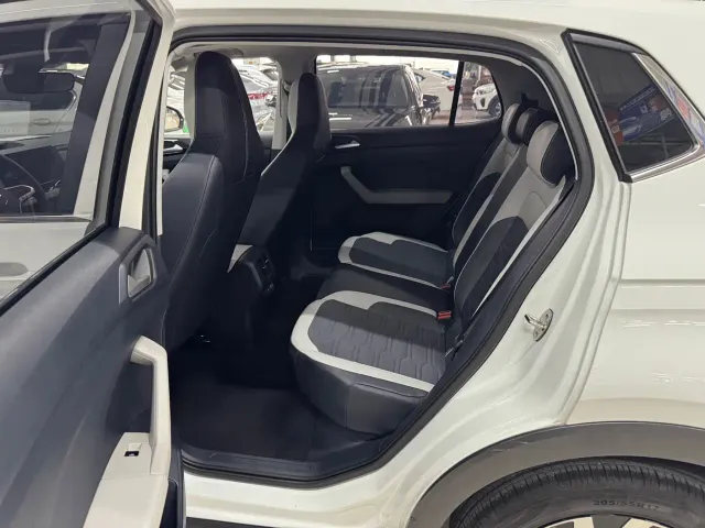 Volkswagen Tharu — Фото автомобиля 7