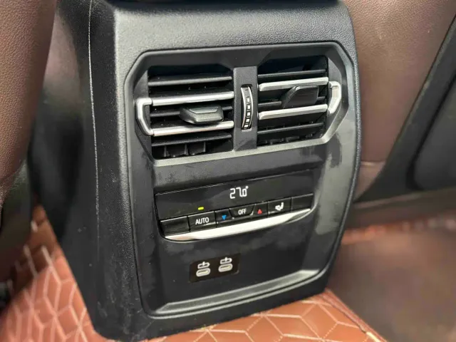 BMW 3 Series — Фото автомобиля 21