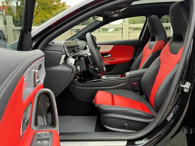 Mercedes-Benz A-Class AMG — Фото автомобиля 6