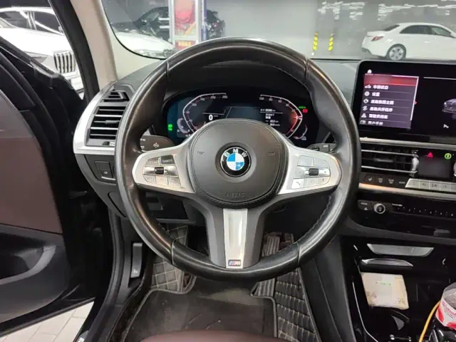 BMW X3 — Фото автомобиля 6
