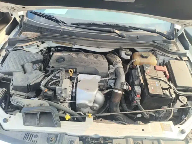 Chevrolet Monza — Фото автомобиля 19