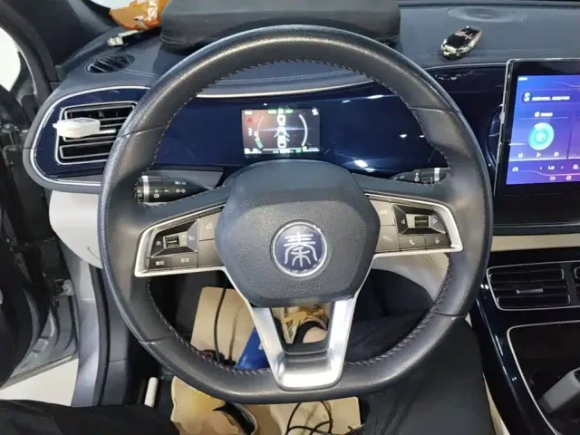 BYD Qin PLUS — Фото автомобиля 10
