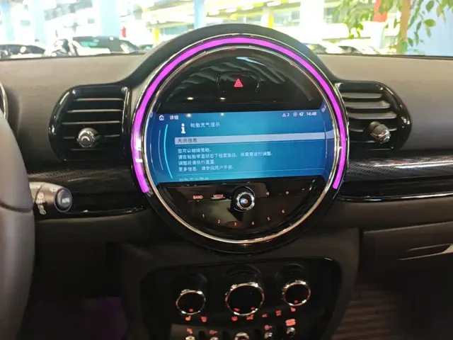 MINI Clubman — Фото автомобиля 12