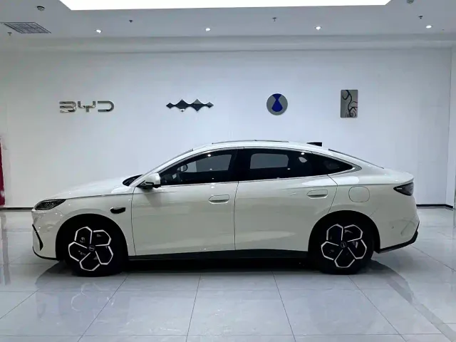 BYD Seal 06 — Фото автомобиля 2