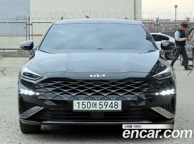Фотография автомобиля — Kia K8 Hybrid