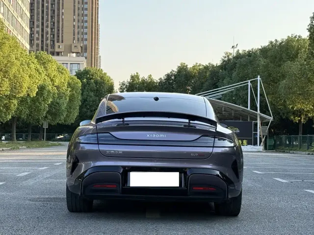Xiaomi SU7 — Фото автомобиля 5