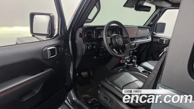 Jeep Wrangler JL — Фото автомобиля 15