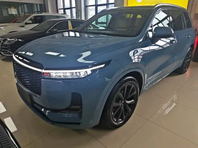 Фотография автомобиля — Li Auto ONE