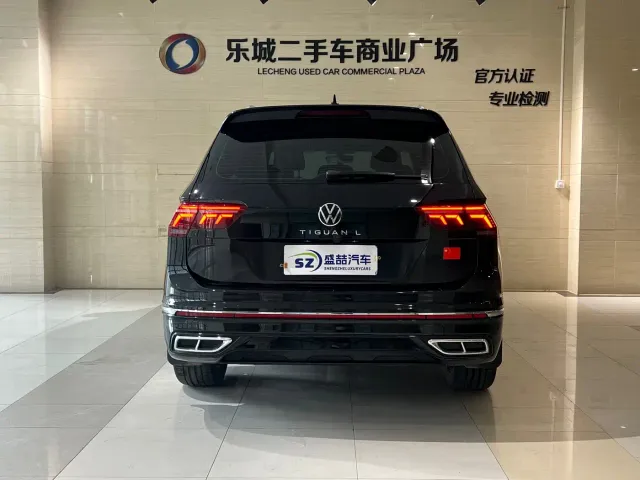 Volkswagen Tiguan L — Фото автомобиля 21