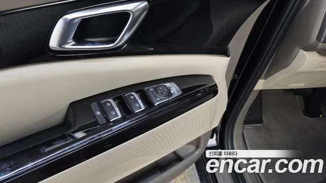 Kia Canival Carnival 4 поколение Дизель 9 мест Noblesse — Фото автомобиля 25