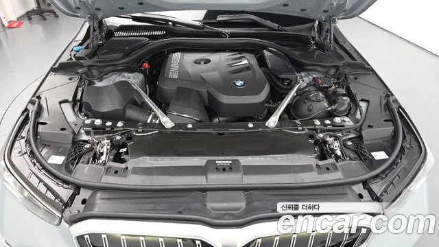 BMW 5 Series G60 — Фото автомобиля 9