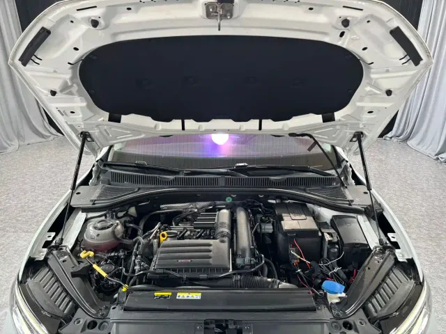 Volkswagen Sagitar — Фото автомобиля 17