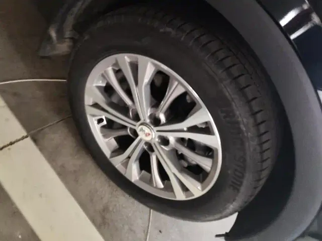 Buick Envision Plus — Фото автомобиля 6