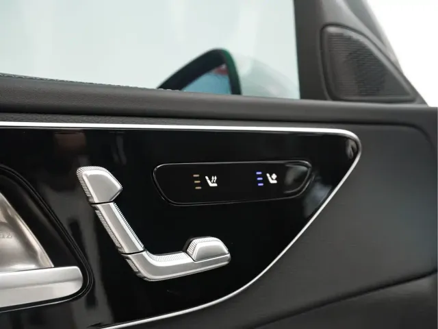 Mercedes-Benz C-Class — Фото автомобиля 14