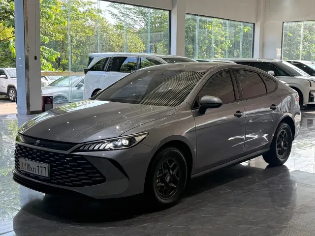 BYD Qin PLUS — Фото автомобиля 2