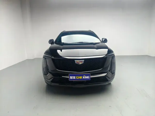 Cadillac XT5 — Фото автомобиля 10