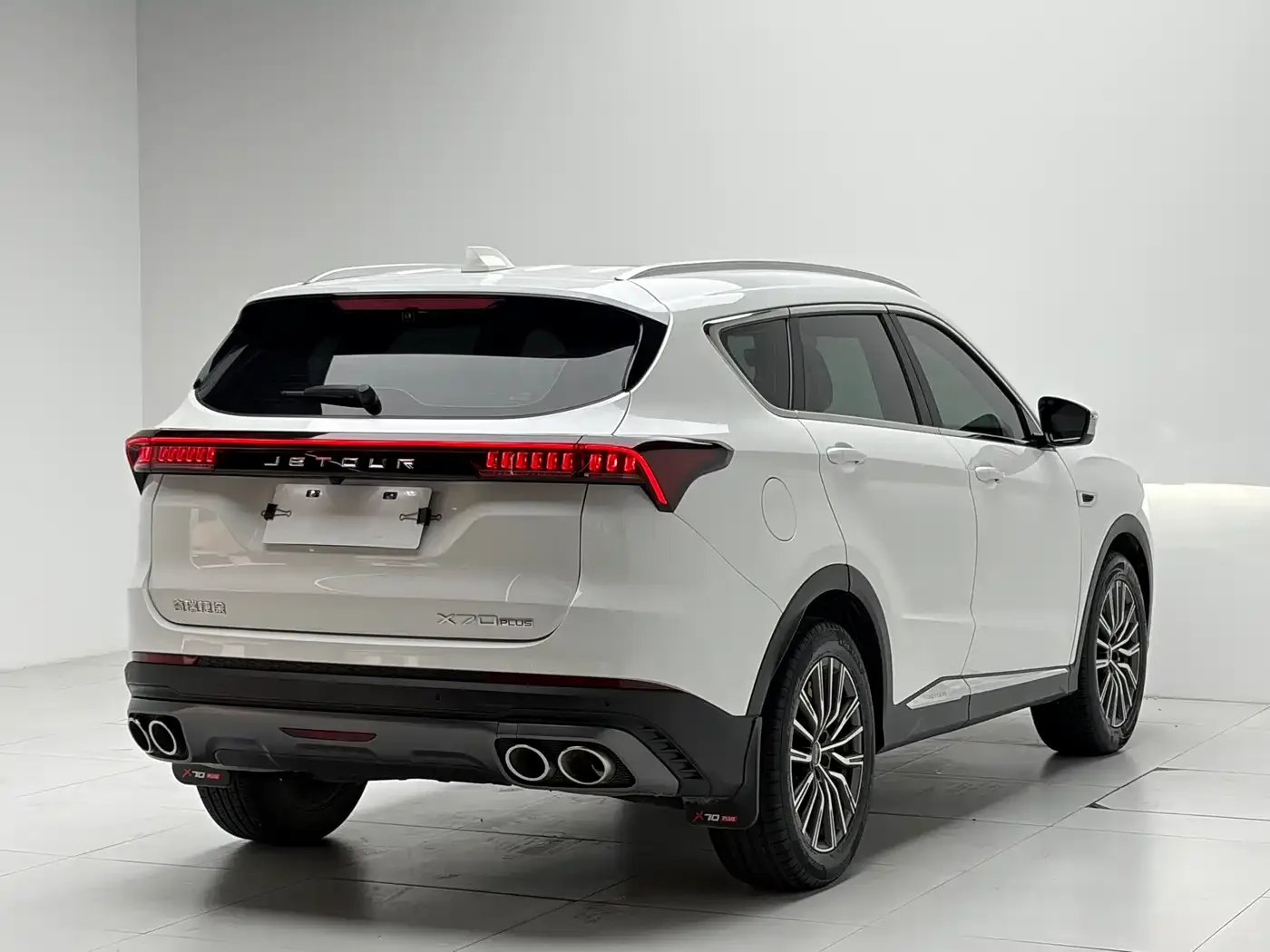 Jetour Jetour X70 PLUS 2023 1.6T DCT Champion PLUS 7-seater — Фото автомобиля 7