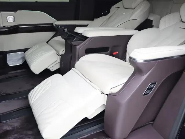 Hongqi Hongqi HQ9 2023 2.0T Smart Connect Flagship — Фото автомобиля 18