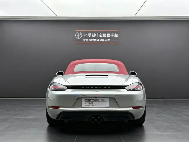 Porsche 718 — Фото автомобиля 3