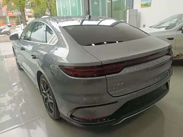 BYD Han — Фото автомобиля 4