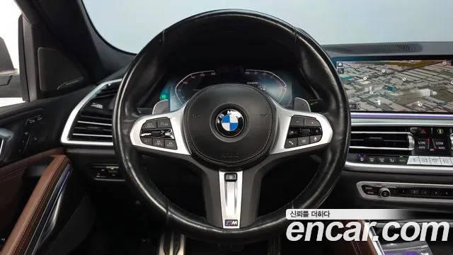 BMW X6 — Фото автомобиля 12