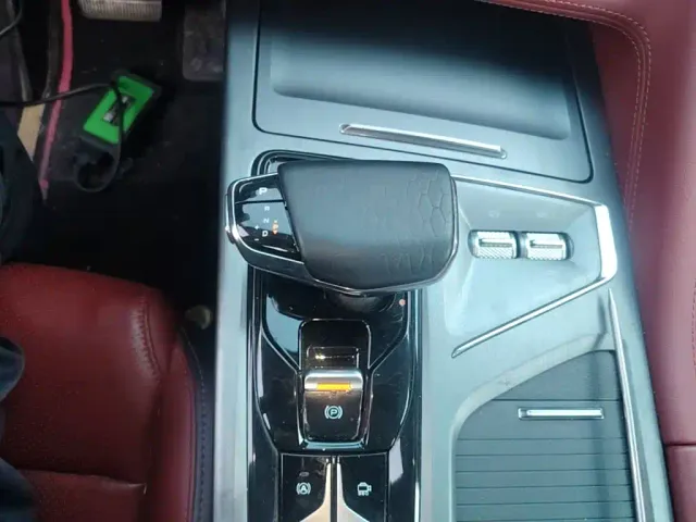 Changan CS75 Plus — Фото автомобиля 9