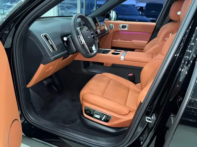 Li Auto L7 — Фото автомобиля 5