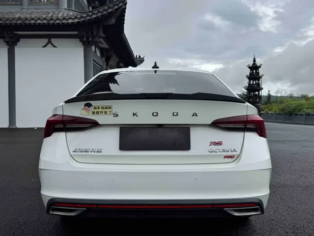Skoda Octavia — Фото автомобиля 5