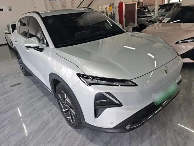 Wuling Starlight S — Фото автомобиля 3
