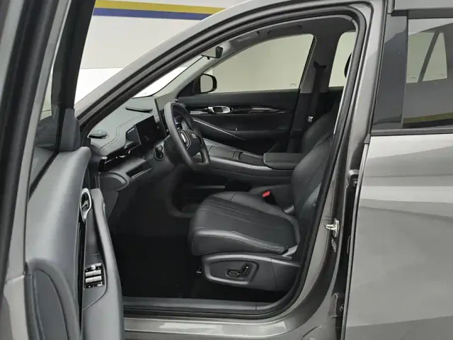 Geely Galaxy E5 — Фото автомобиля 9