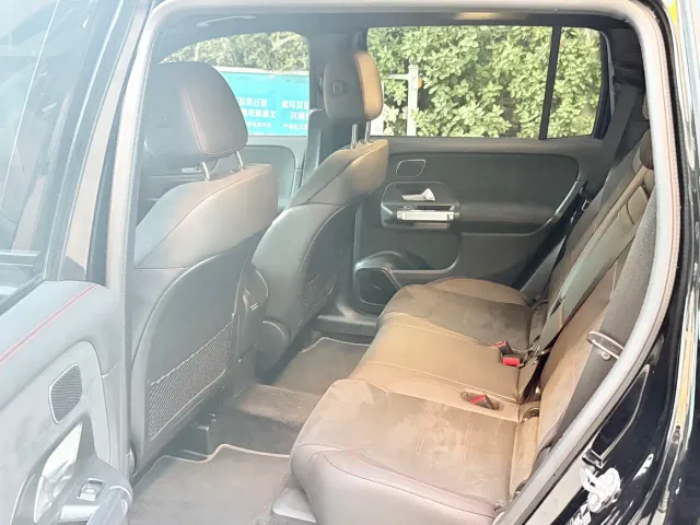 Mercedes-Benz GLB AMG — Фото автомобиля 12