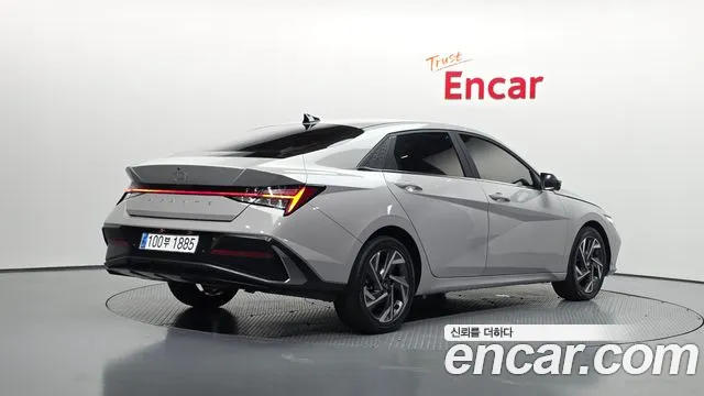 Hyundai AVANTE Новый Avante (CN7) — Фото автомобиля 2