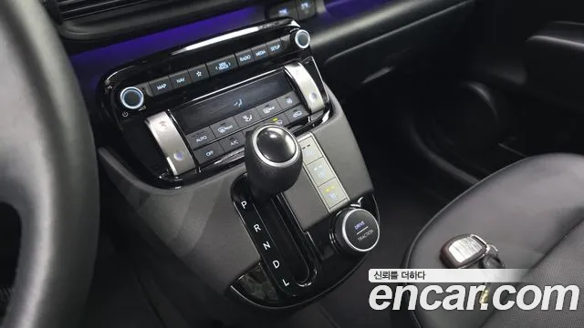 Hyundai Casper Casper Inspiration — Фото автомобиля 9