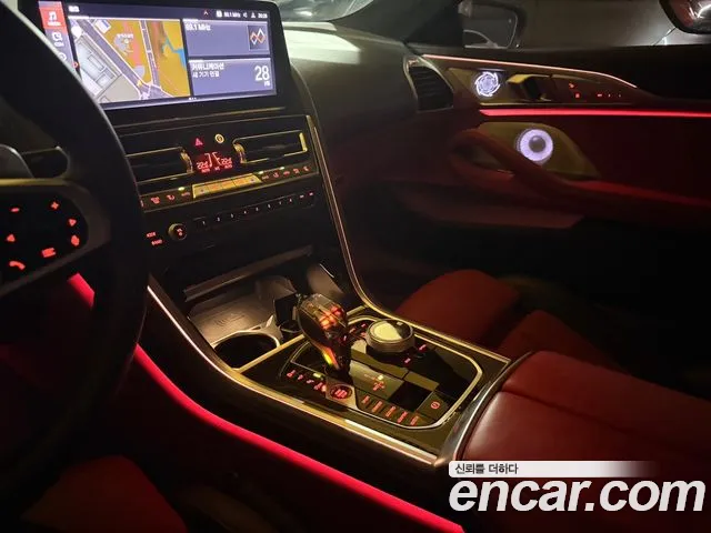BMW 8 Series G15 — Фото автомобиля 7