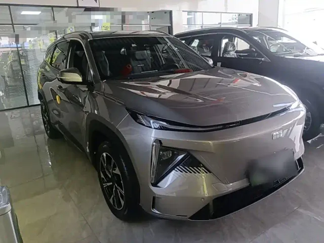 Geely Galaxy L7 — Фото автомобиля 3