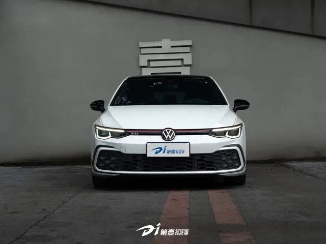 Volkswagen Golf GTI — Фото автомобиля 6