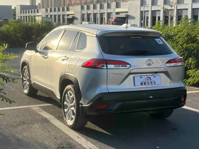 Toyota Frontlander — Фото автомобиля 8
