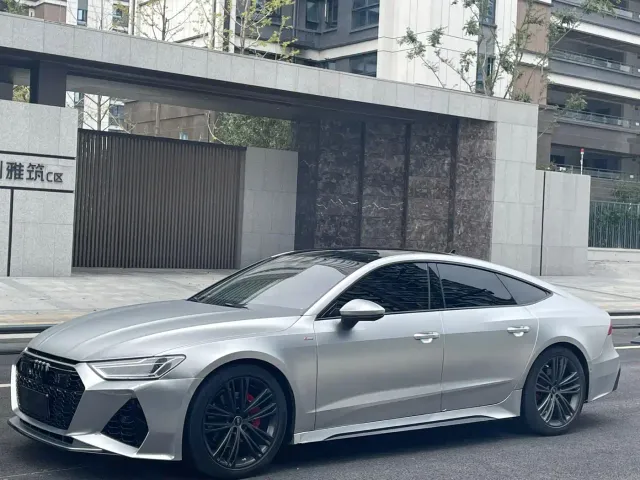 Фотография автомобиля — Audi A7