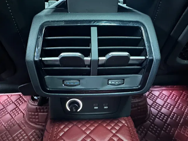 Audi Q3 — Фото автомобиля 20