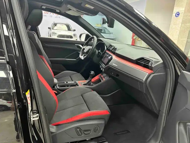 Audi Q3 — Фото автомобиля 19