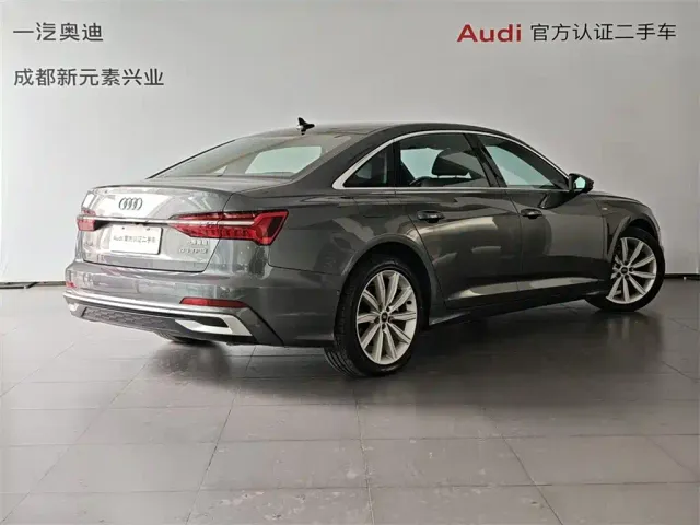 Audi A6L — Фото автомобиля 4
