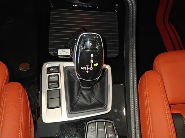 BMW 1 Series — Фото автомобиля 12
