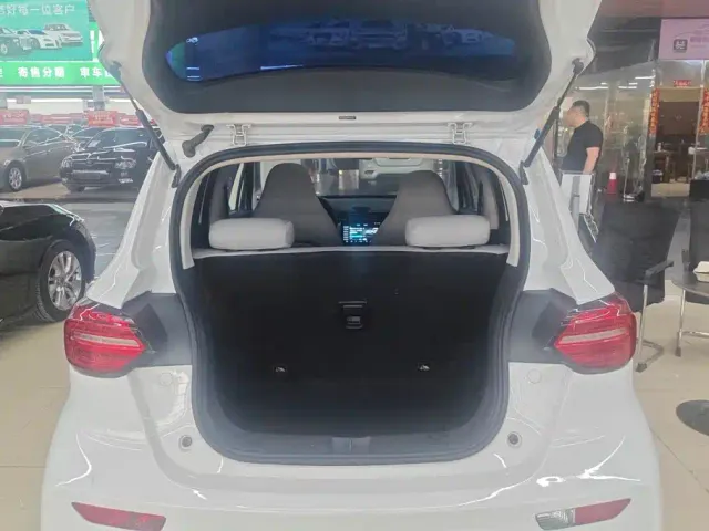 Leapmotor Leapmotor T03 2023 403 Smart Edition — Фото автомобиля 4