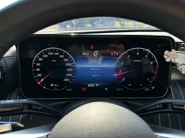 Mercedes-Benz C-Class — Фото автомобиля 11